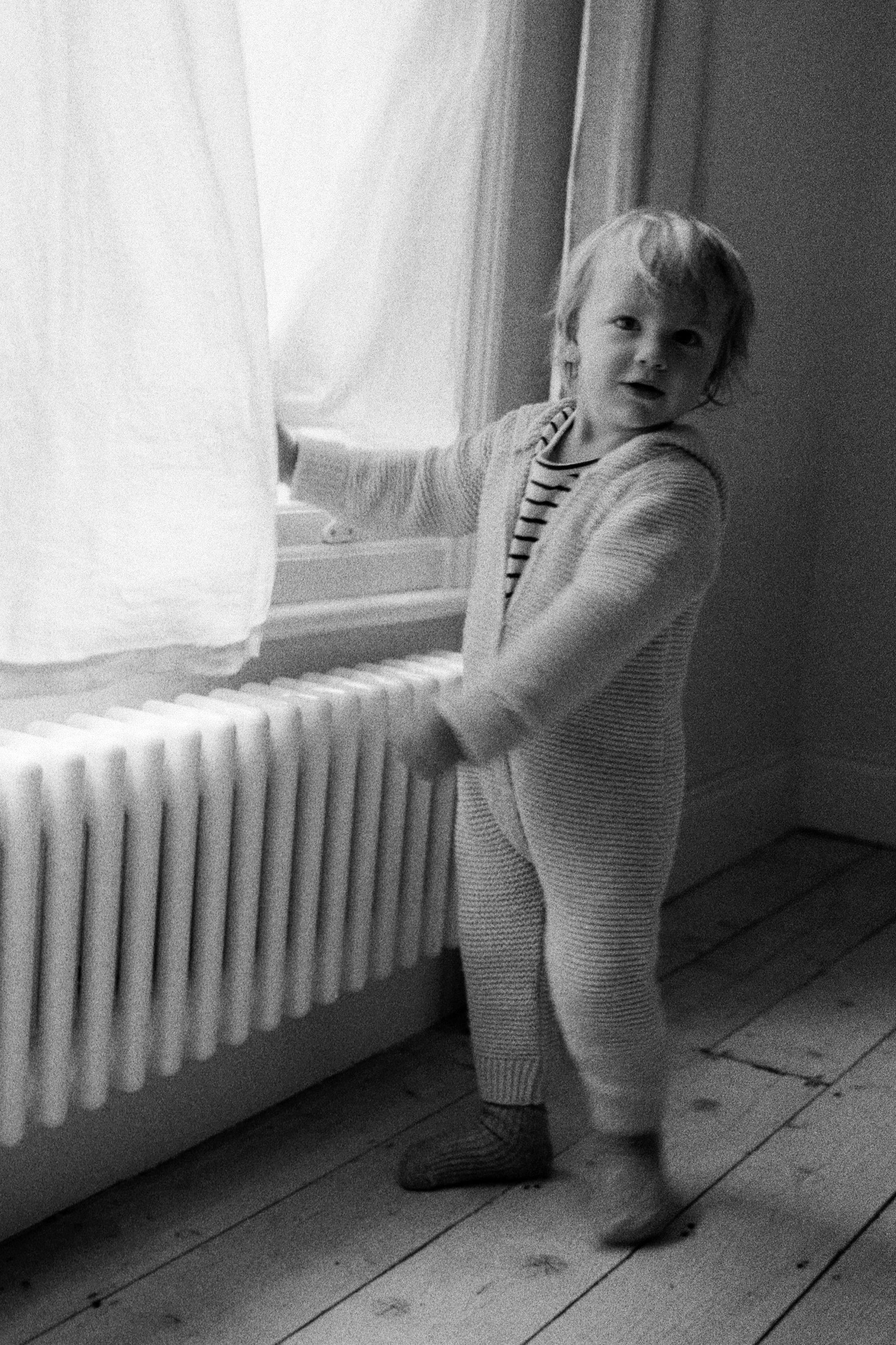 COMBINAISON LONGUE EN MAILLE ÉPAISSE À CAPUCHE